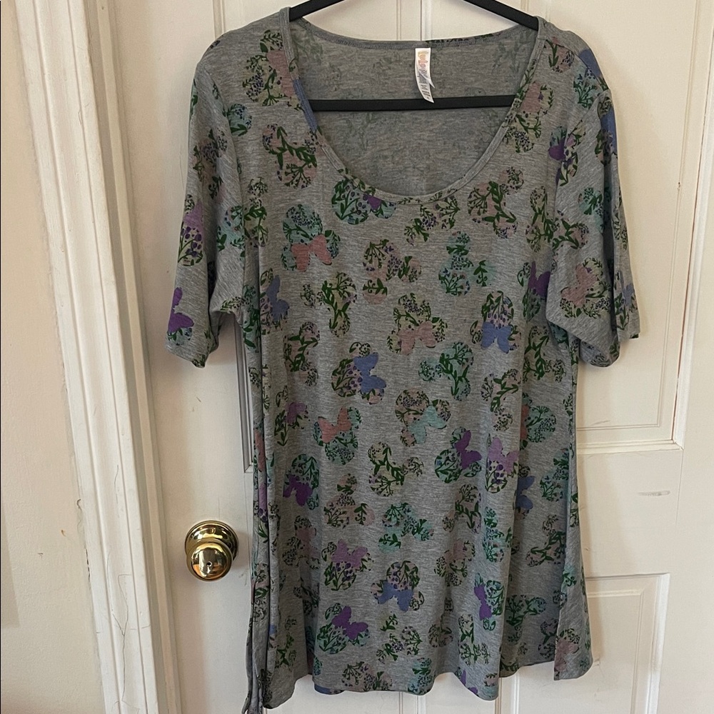 LuLaRoe Gray Floral Short Sleeve Top